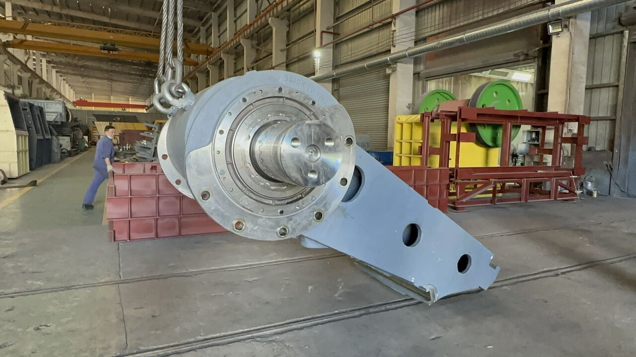Pitman for Metso C125 Jaw Crusher - Leukamurskain: kuva Pitman for Metso C125 Jaw Crusher - Leukamurskain Pitman for Metso C125 Jaw Crusher - Leukamurskain: kuva Pitman for Metso C125 Jaw Crusher - Leukamurskain