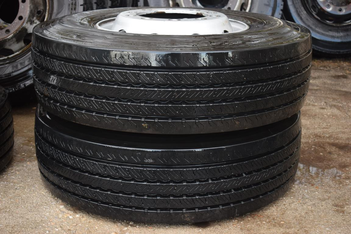 CONTINENTAL 315 / 80 R 22,5 FRONT - DOT 44/16 - Rengas - Kuorma-auto: kuva CONTINENTAL 315 / 80 R 22,5 FRONT - DOT 44/16 - Rengas - Kuorma-auto CONTINENTAL 315 / 80 R 22,5 FRONT - DOT 44/16 - Rengas - Kuorma-auto: kuva CONTINENTAL 315 / 80 R 22,5 FRONT - DOT 44/16 - Rengas - Kuorma-auto
