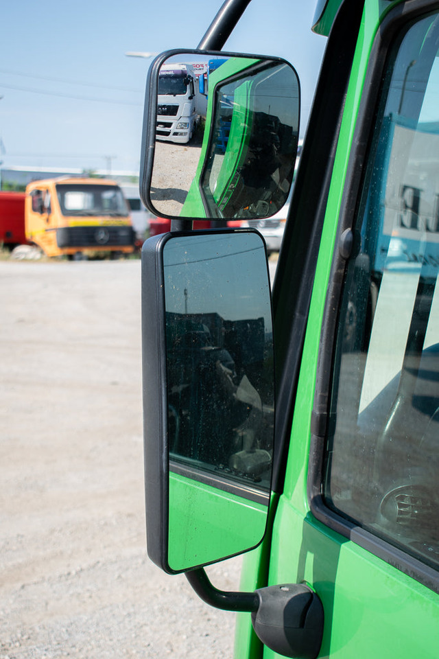 MERCEDES-BENZ ACTROS MP II - DRIVER - Taustapeili - Kuorma-auto: kuva MERCEDES-BENZ ACTROS MP II - DRIVER - Taustapeili - Kuorma-auto MERCEDES-BENZ ACTROS MP II - DRIVER - Taustapeili - Kuorma-auto: kuva MERCEDES-BENZ ACTROS MP II - DRIVER - Taustapeili - Kuorma-auto