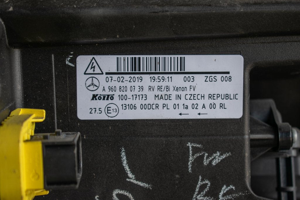 MERCEDES-BENZ ACTROS MP IV EURO VI XENON HEADLIGHT - FRONT - PASSENGER - Etulyhty - Kuorma-auto: kuva MERCEDES-BENZ ACTROS MP IV EURO VI XENON HEADLIGHT - FRONT - PASSENGER - Etulyhty - Kuorma-auto MERCEDES-BENZ ACTROS MP IV EURO VI XENON HEADLIGHT - FRONT - PASSENGER - Etulyhty - Kuorma-auto: kuva MERCEDES-BENZ ACTROS MP IV EURO VI XENON HEADLIGHT - FRONT - PASSENGER - Etulyhty - Kuorma-auto