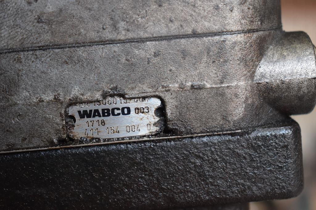 WABCO 411 154 004 - Kompressori - Kuorma-auto: kuva WABCO 411 154 004 - Kompressori - Kuorma-auto WABCO 411 154 004 - Kompressori - Kuorma-auto: kuva WABCO 411 154 004 - Kompressori - Kuorma-auto