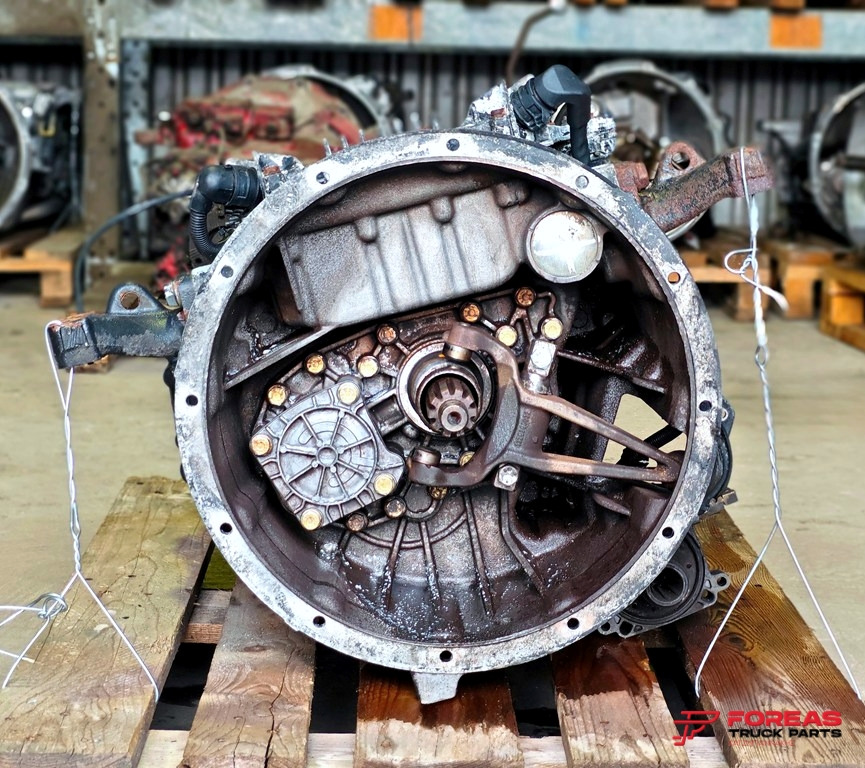 ZF ASTRONIC MID 12AS 1210 TO - Vaihdelaatikko: kuva ZF ASTRONIC MID 12AS 1210 TO - Vaihdelaatikko ZF ASTRONIC MID 12AS 1210 TO - Vaihdelaatikko: kuva ZF ASTRONIC MID 12AS 1210 TO - Vaihdelaatikko