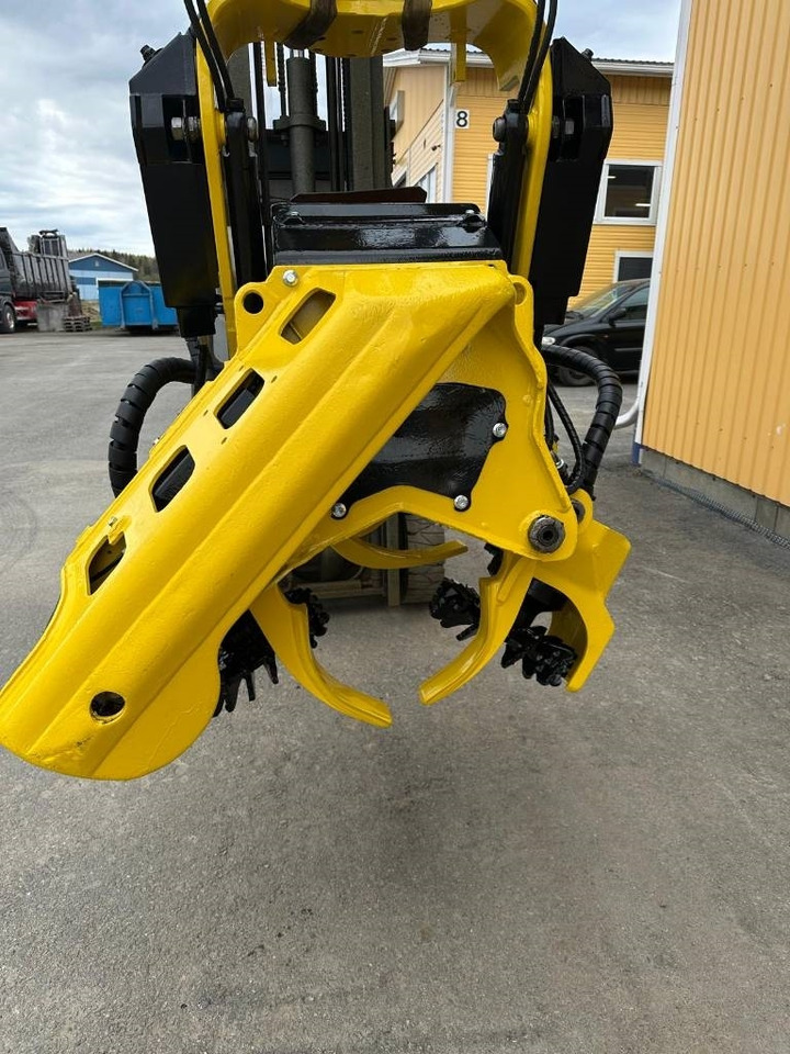 John Deere H 414 - Harvesteripää: kuva John Deere H 414 - Harvesteripää John Deere H 414 - Harvesteripää: kuva John Deere H 414 - Harvesteripää