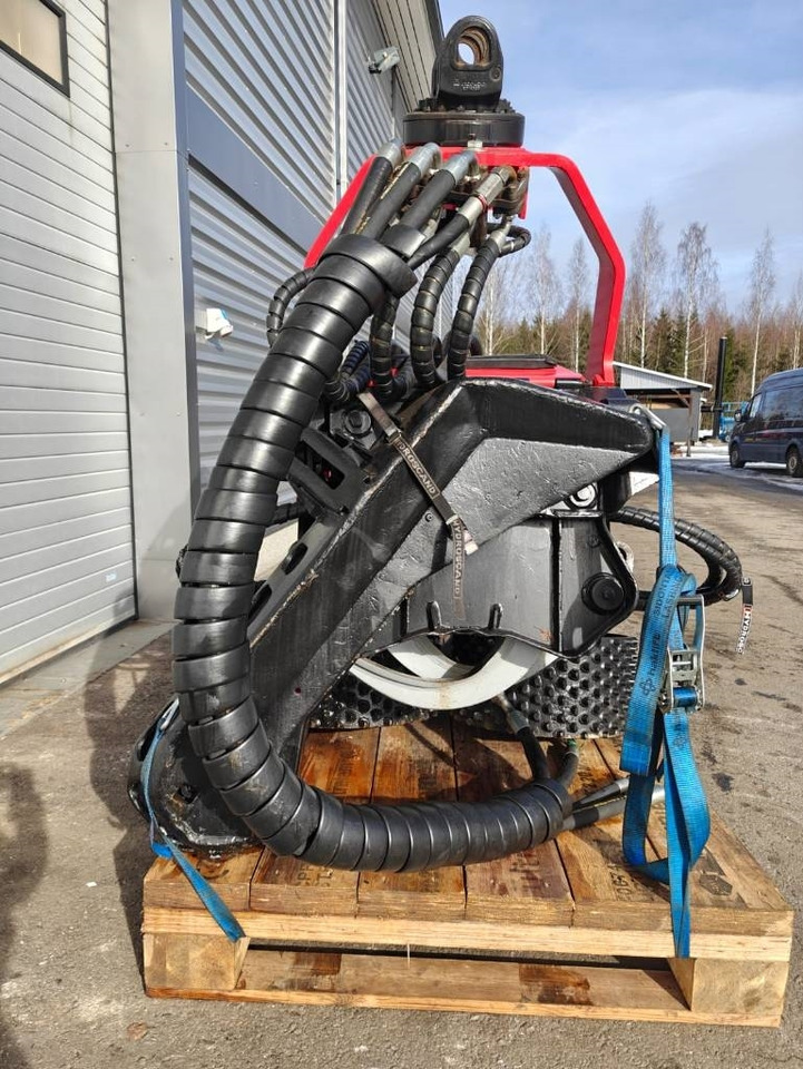 Komatsu 370.2 - Harvesteripää: kuva Komatsu 370.2 - Harvesteripää Komatsu 370.2 - Harvesteripää: kuva Komatsu 370.2 - Harvesteripää