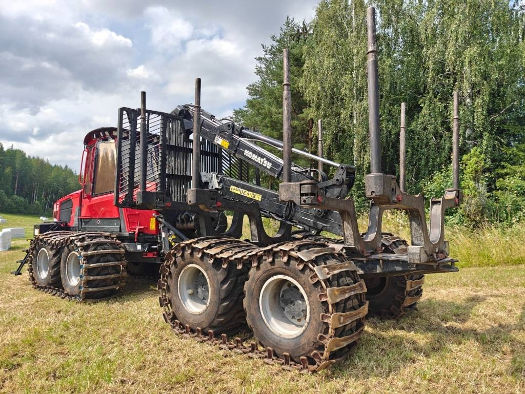 Komatsu 855 - Kuormatraktori: kuva Komatsu 855 - Kuormatraktori Komatsu 855 - Kuormatraktori: kuva Komatsu 855 - Kuormatraktori
