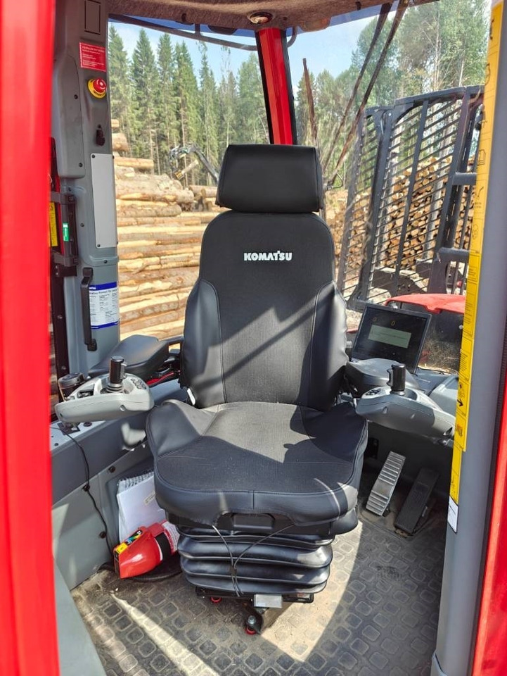 Leasing Komatsu 875  Komatsu 875: kuva Leasing Komatsu 875  Komatsu 875