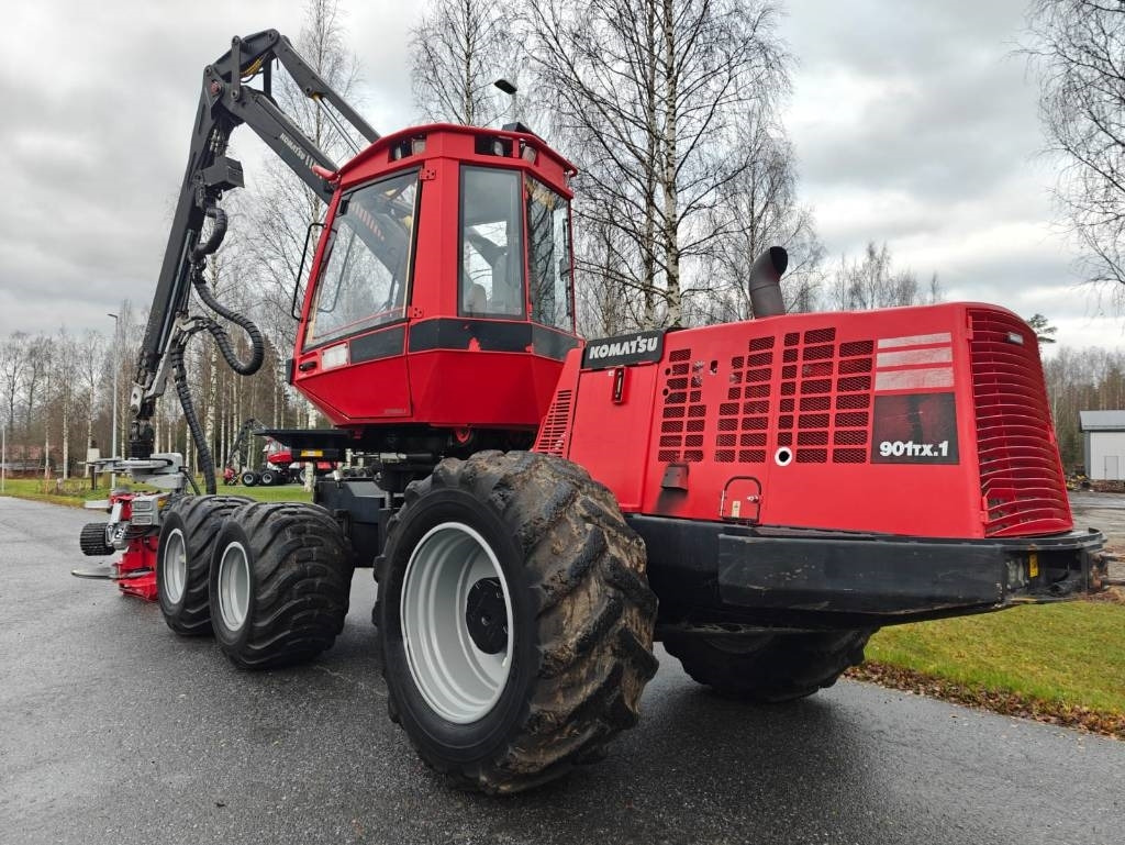 Komatsu 901 TX.1 - Harvesteri: kuva Komatsu 901 TX.1 - Harvesteri Komatsu 901 TX.1 - Harvesteri: kuva Komatsu 901 TX.1 - Harvesteri