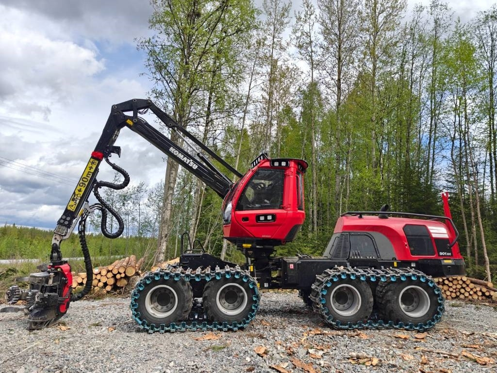 Komatsu 901 XC - Harvesteri: kuva Komatsu 901 XC - Harvesteri Komatsu 901 XC - Harvesteri: kuva Komatsu 901 XC - Harvesteri