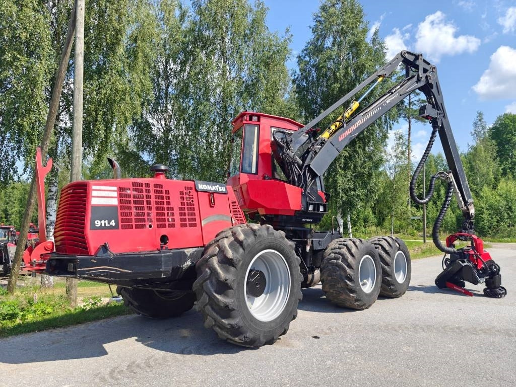 Komatsu 911.4 - Harvesteri: kuva Komatsu 911.4 - Harvesteri Komatsu 911.4 - Harvesteri: kuva Komatsu 911.4 - Harvesteri