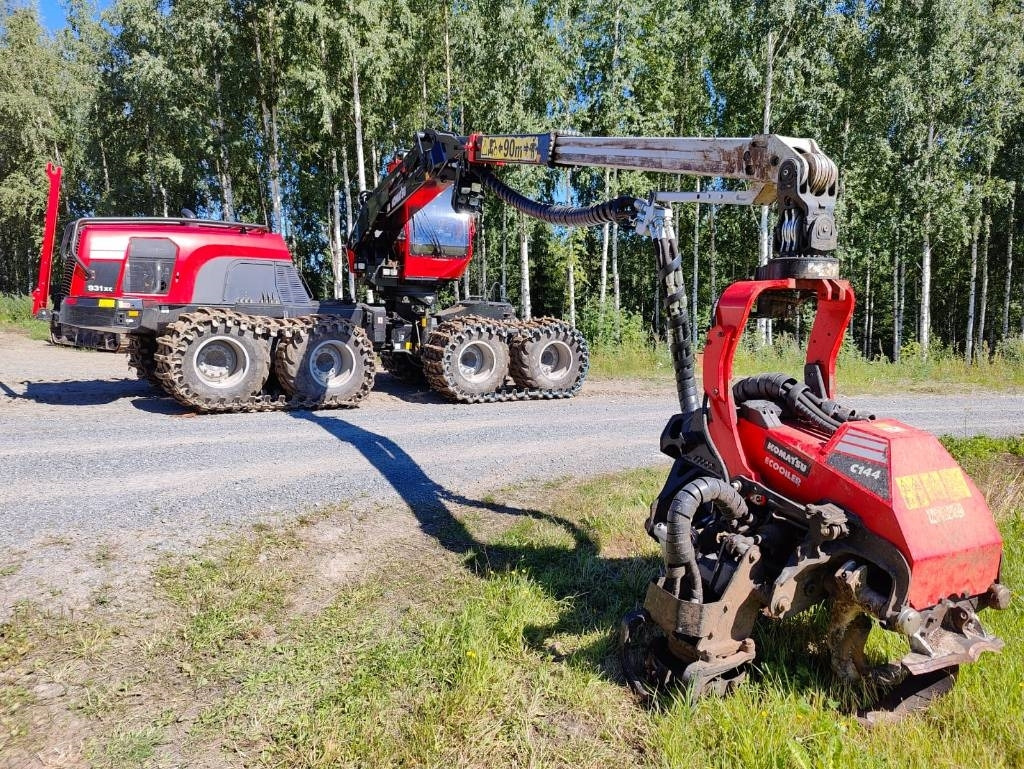 Harvesteri Komatsu 931 XC: kuva Harvesteri Komatsu 931 XC Harvesteri Komatsu 931 XC: kuva Harvesteri Komatsu 931 XC