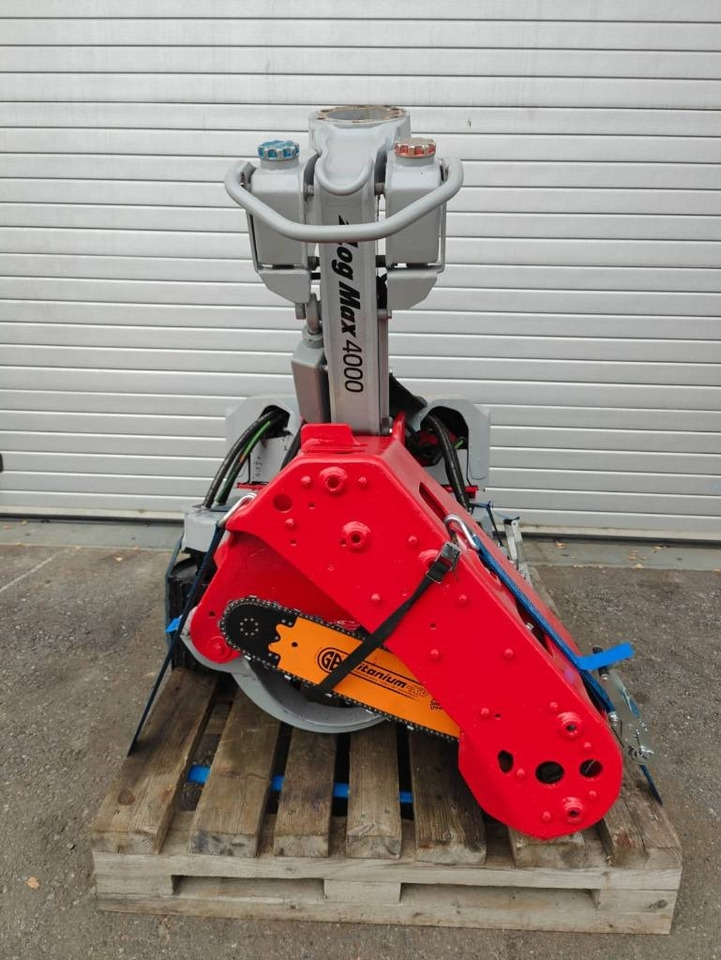 Log Max 4000 B - Harvesteripää: kuva Log Max 4000 B - Harvesteripää Log Max 4000 B - Harvesteripää: kuva Log Max 4000 B - Harvesteripää