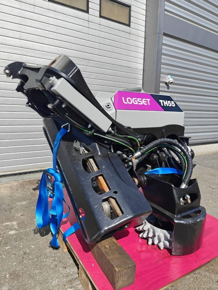 Logset TH 55 - Harvesteripää: kuva Logset TH 55 - Harvesteripää Logset TH 55 - Harvesteripää: kuva Logset TH 55 - Harvesteripää