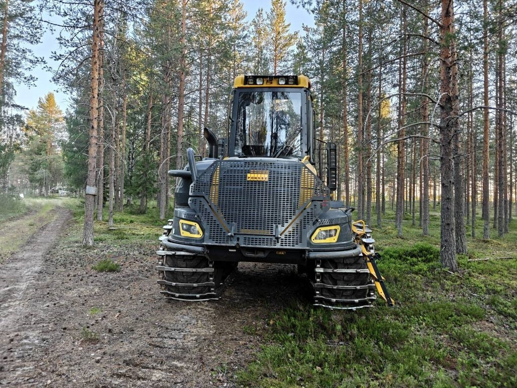 Ponsse Buffalo 8W - Kuormatraktori: kuva Ponsse Buffalo 8W - Kuormatraktori Ponsse Buffalo 8W - Kuormatraktori: kuva Ponsse Buffalo 8W - Kuormatraktori