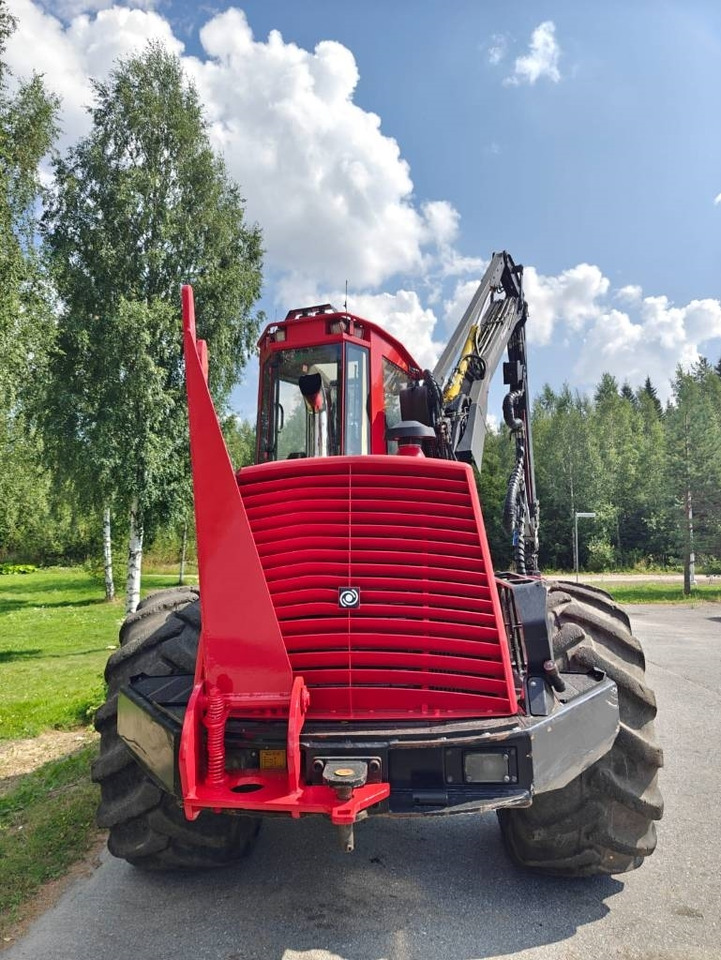 Valmet 901TX - Harvesteri: kuva Valmet 901TX - Harvesteri Valmet 901TX - Harvesteri: kuva Valmet 901TX - Harvesteri