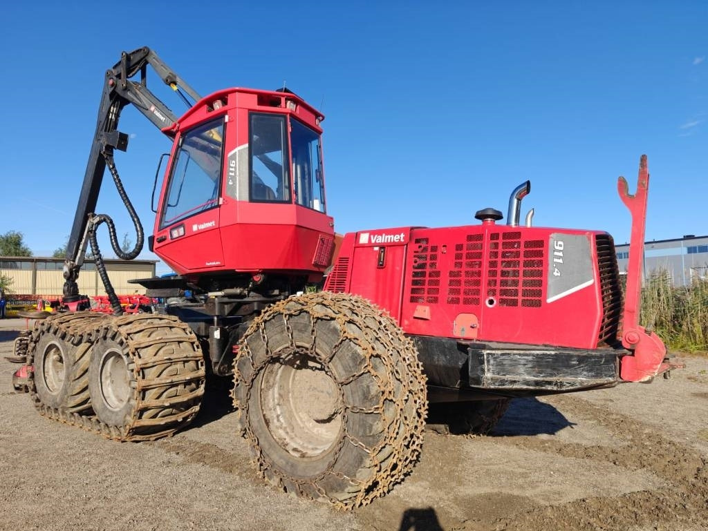 Valmet 911.4 - Harvesteri: kuva Valmet 911.4 - Harvesteri Valmet 911.4 - Harvesteri: kuva Valmet 911.4 - Harvesteri