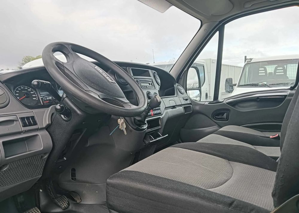 Kippilava-auto Iveco 35C13, 35C12: kuva Kippilava-auto Iveco 35C13, 35C12