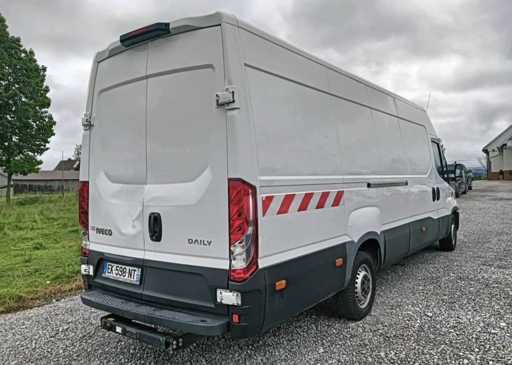 Iveco 35S14,35S13,35C13,35C12, - Pakettiauto: kuva Iveco 35S14,35S13,35C13,35C12, - Pakettiauto Iveco 35S14,35S13,35C13,35C12, - Pakettiauto: kuva Iveco 35S14,35S13,35C13,35C12, - Pakettiauto