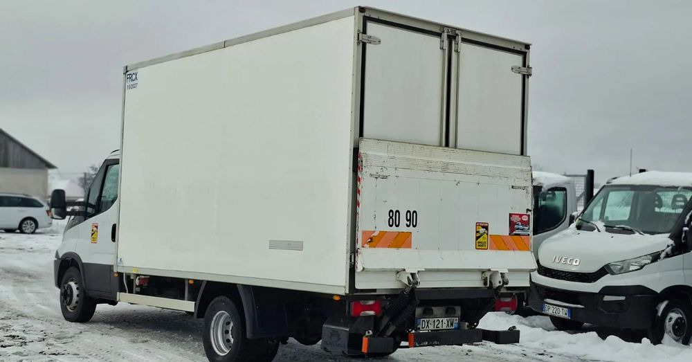 Iveco 70C17, 35C17, 35C13, 35C15 - Kylmäauto: kuva Iveco 70C17, 35C17, 35C13, 35C15 - Kylmäauto Iveco 70C17, 35C17, 35C13, 35C15 - Kylmäauto: kuva Iveco 70C17, 35C17, 35C13, 35C15 - Kylmäauto