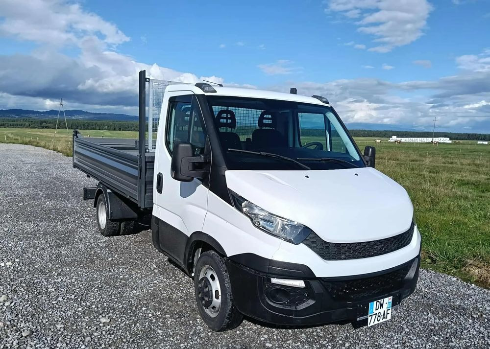Iveco DAILY 35C13, 35C12, 35C14, 35C15 - Kippilava-auto: kuva Iveco DAILY 35C13, 35C12, 35C14, 35C15 - Kippilava-auto Iveco DAILY 35C13, 35C12, 35C14, 35C15 - Kippilava-auto: kuva Iveco DAILY 35C13, 35C12, 35C14, 35C15 - Kippilava-auto