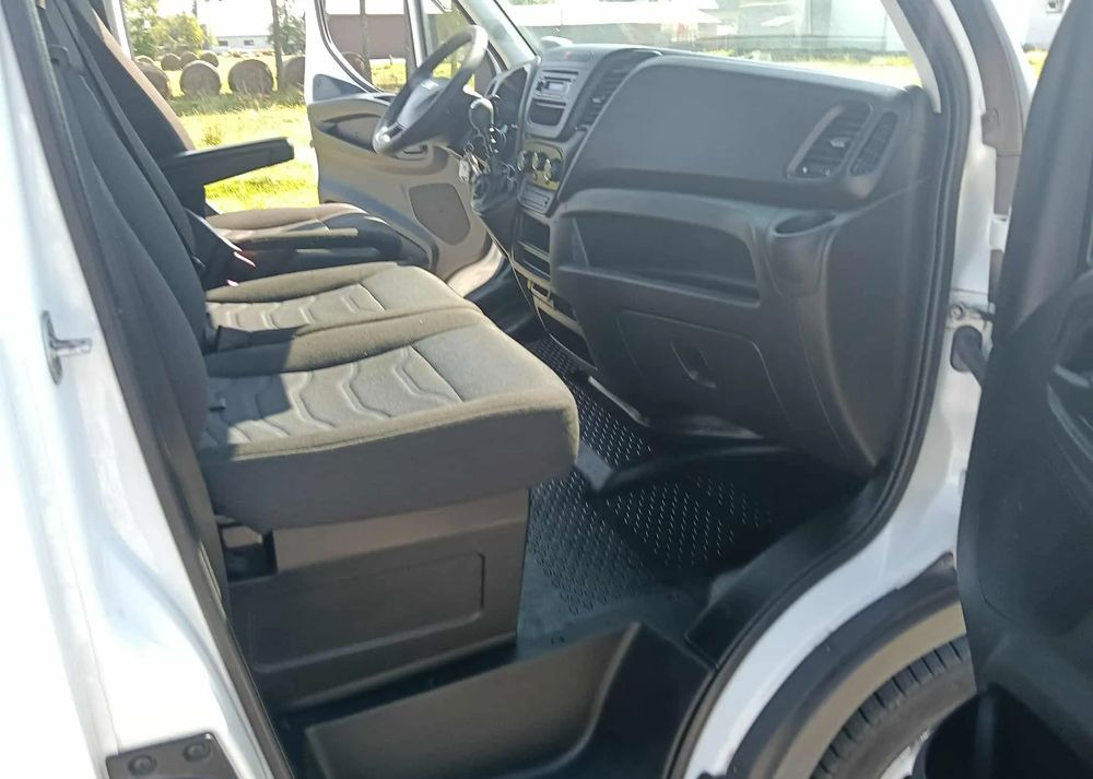 Iveco DAILY 35C14, 35C13, 35C12 - Kippilava-auto: kuva Iveco DAILY 35C14, 35C13, 35C12 - Kippilava-auto Iveco DAILY 35C14, 35C13, 35C12 - Kippilava-auto: kuva Iveco DAILY 35C14, 35C13, 35C12 - Kippilava-auto