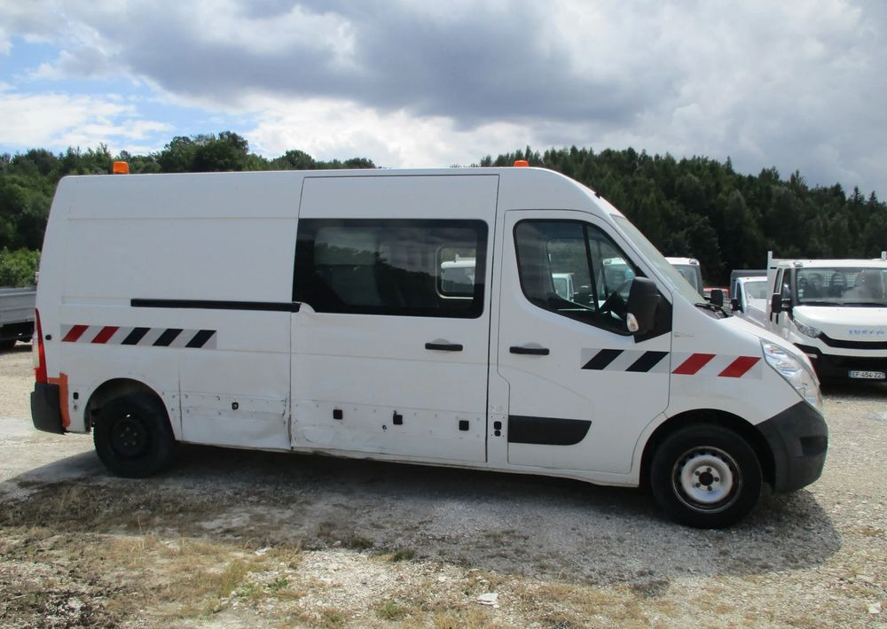 Renault Master L3H2 doka 7-osobowy Dubel 125dCi Brygadówka - Pakettiauto: kuva Renault Master L3H2 doka 7-osobowy Dubel 125dCi Brygadówka - Pakettiauto Renault Master L3H2 doka 7-osobowy Dubel 125dCi Brygadówka - Pakettiauto: kuva Renault Master L3H2 doka 7-osobowy Dubel 125dCi Brygadówka - Pakettiauto