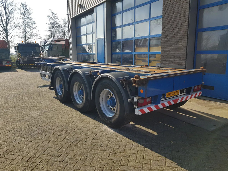 Pacton T3-010 Multi chassis Liftas BPW drum - Konttialus/ Vaihtokuormatilat puoliperävaunu: kuva Pacton T3-010 Multi chassis Liftas BPW drum - Konttialus/ Vaihtokuormatilat puoliperävaunu Pacton T3-010 Multi chassis Liftas BPW drum - Konttialus/ Vaihtokuormatilat puoliperävaunu: kuva Pacton T3-010 Multi chassis Liftas BPW drum - Konttialus/ Vaihtokuormatilat puoliperävaunu