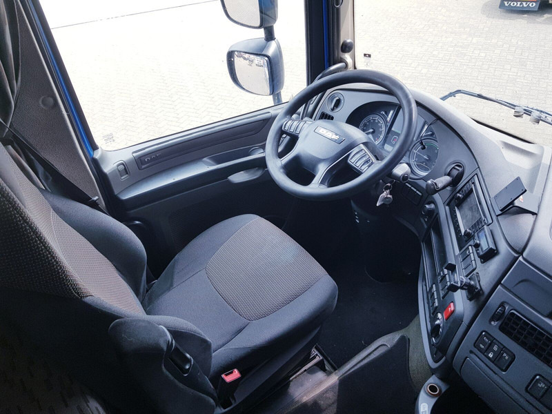 Vetopöytäauto DAF XF 410 FT: kuva Vetopöytäauto DAF XF 410 FT