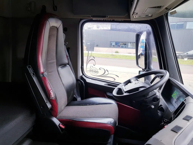 Vetopöytäauto Volvo FM 380 ADR EX/II EX/III FL AT Hydrauliek Euro 6: kuva Vetopöytäauto Volvo FM 380 ADR EX/II EX/III FL AT Hydrauliek Euro 6