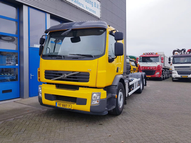 Volvo FE 300 EEV 6X2 Retarder 258.000 KM TÜV - Kuorma-auto alusta: kuva Volvo FE 300 EEV 6X2 Retarder 258.000 KM TÜV - Kuorma-auto alusta Volvo FE 300 EEV 6X2 Retarder 258.000 KM TÜV - Kuorma-auto alusta: kuva Volvo FE 300 EEV 6X2 Retarder 258.000 KM TÜV - Kuorma-auto alusta
