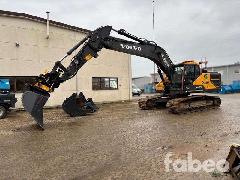 Volvo EC250EL - Telakaivukone: kuva Volvo EC250EL - Telakaivukone Volvo EC250EL - Telakaivukone: kuva Volvo EC250EL - Telakaivukone