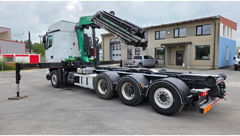 Koukkulava kuorma-auto, Nosturiauto Mercedes-Benz Arocs 3253 8X4*4 Fassi F295: kuva Koukkulava kuorma-auto, Nosturiauto Mercedes-Benz Arocs 3253 8X4*4 Fassi F295