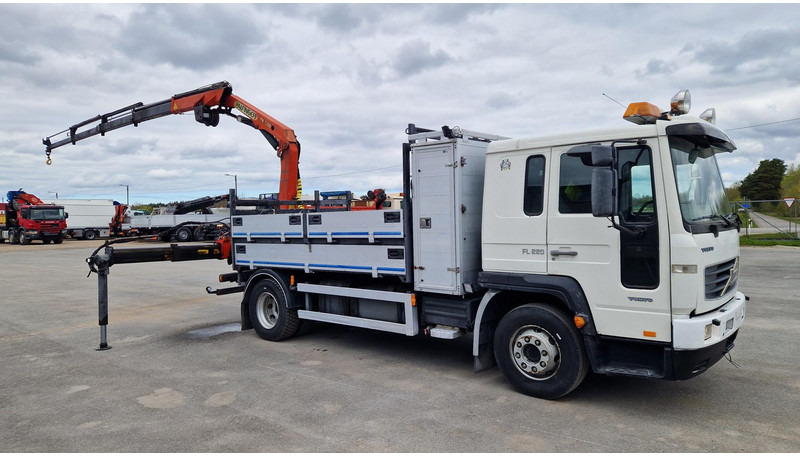 Volvo FL220 4X2 Palfinger PK7501 - Lava-kuorma-auto, Nosturiauto: kuva Volvo FL220 4X2 Palfinger PK7501 - Lava-kuorma-auto, Nosturiauto Volvo FL220 4X2 Palfinger PK7501 - Lava-kuorma-auto, Nosturiauto: kuva Volvo FL220 4X2 Palfinger PK7501 - Lava-kuorma-auto, Nosturiauto