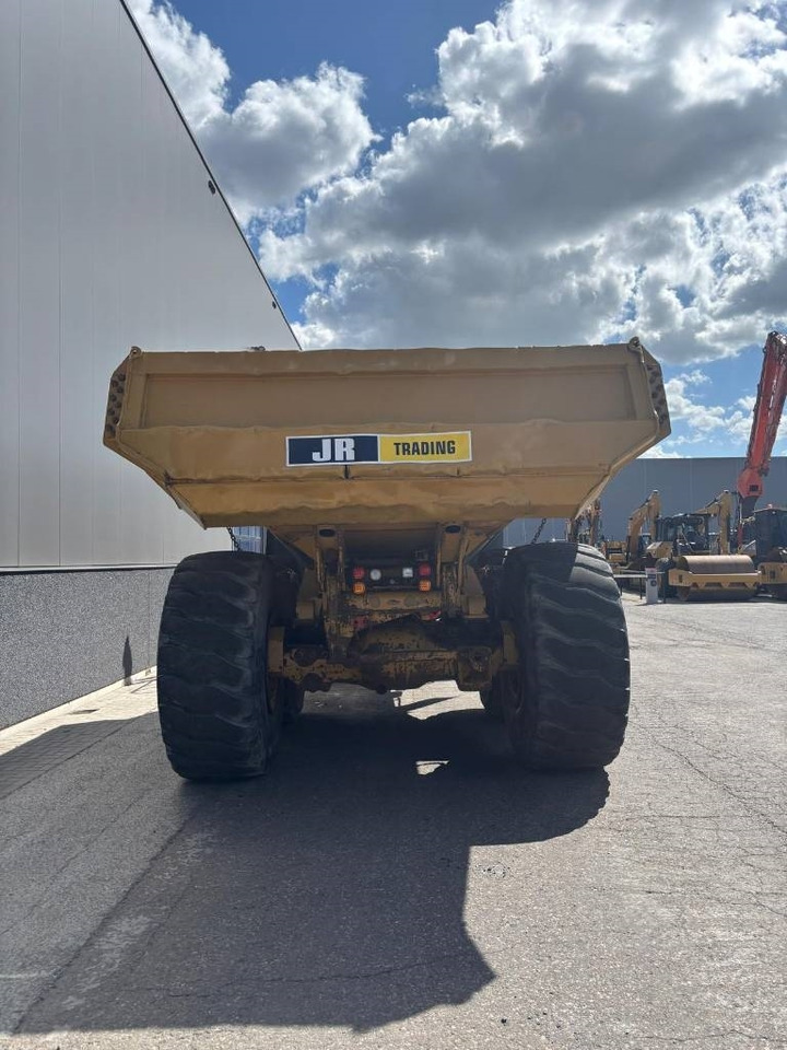 CAT 745 C (CE /Low Hours) - Nivelkippiauto: kuva CAT 745 C (CE /Low Hours) - Nivelkippiauto CAT 745 C (CE /Low Hours) - Nivelkippiauto: kuva CAT 745 C (CE /Low Hours) - Nivelkippiauto