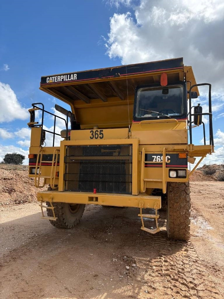 CAT 769 C (CE Certified) - Maansiirtoauto: kuva CAT 769 C (CE Certified) - Maansiirtoauto CAT 769 C (CE Certified) - Maansiirtoauto: kuva CAT 769 C (CE Certified) - Maansiirtoauto