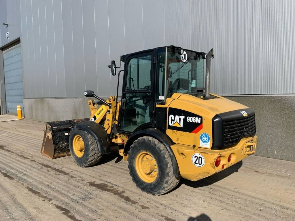 CAT 906 - Pyöräkuormaaja: kuva CAT 906 - Pyöräkuormaaja CAT 906 - Pyöräkuormaaja: kuva CAT 906 - Pyöräkuormaaja