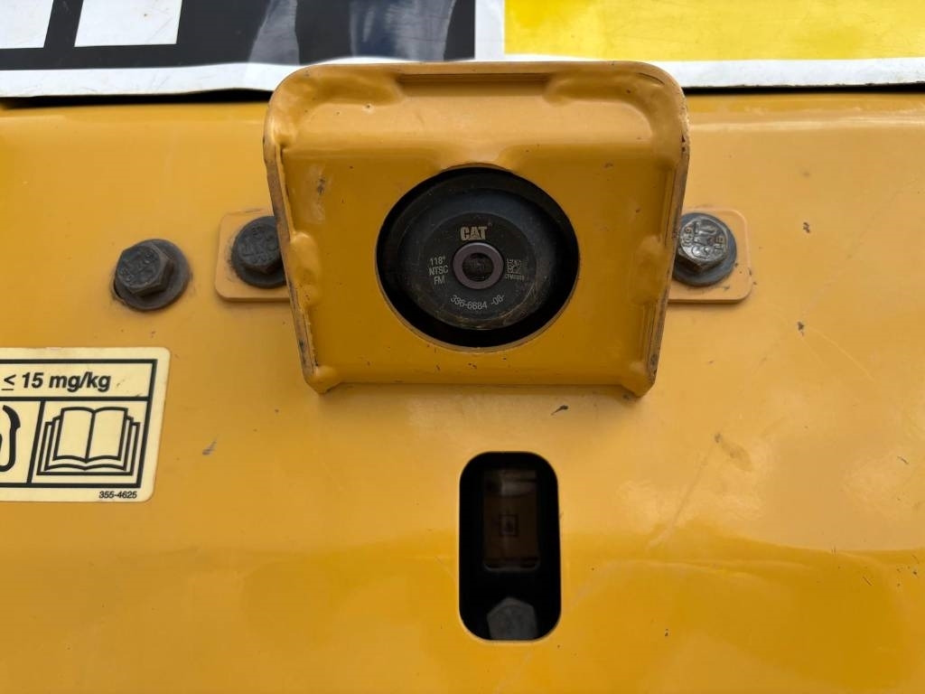 Leasing CAT D 5 K 2 XL (Low Verified Hours)  CAT D 5 K 2 XL (Low Verified Hours): kuva Leasing CAT D 5 K 2 XL (Low Verified Hours)  CAT D 5 K 2 XL (Low Verified Hours)