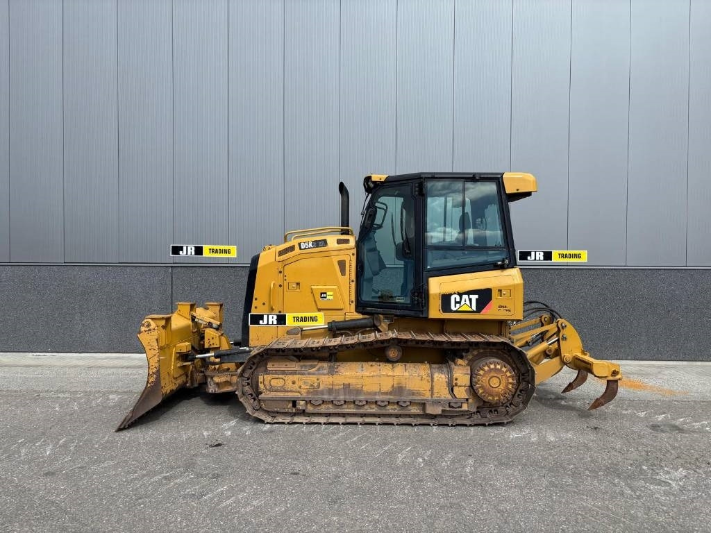 CAT D 5 K 2 XL (Low Verified Hours) - Puskutraktori: kuva CAT D 5 K 2 XL (Low Verified Hours) - Puskutraktori CAT D 5 K 2 XL (Low Verified Hours) - Puskutraktori: kuva CAT D 5 K 2 XL (Low Verified Hours) - Puskutraktori