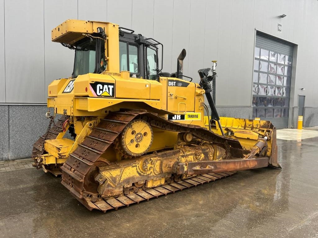 CAT D 6 T LGP (Comes with leica gps) - Puskutraktori: kuva CAT D 6 T LGP (Comes with leica gps) - Puskutraktori CAT D 6 T LGP (Comes with leica gps) - Puskutraktori: kuva CAT D 6 T LGP (Comes with leica gps) - Puskutraktori