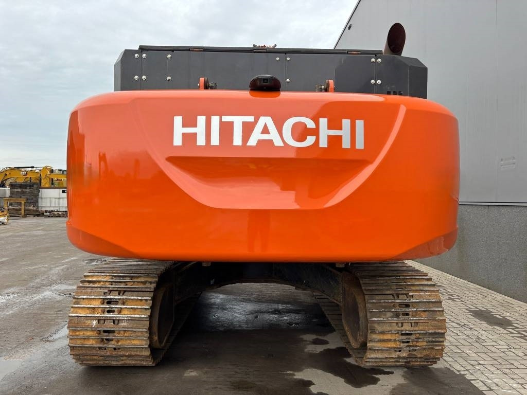 Hitachi ZX 350 LC-7 - Telakaivukone: kuva Hitachi ZX 350 LC-7 - Telakaivukone Hitachi ZX 350 LC-7 - Telakaivukone: kuva Hitachi ZX 350 LC-7 - Telakaivukone