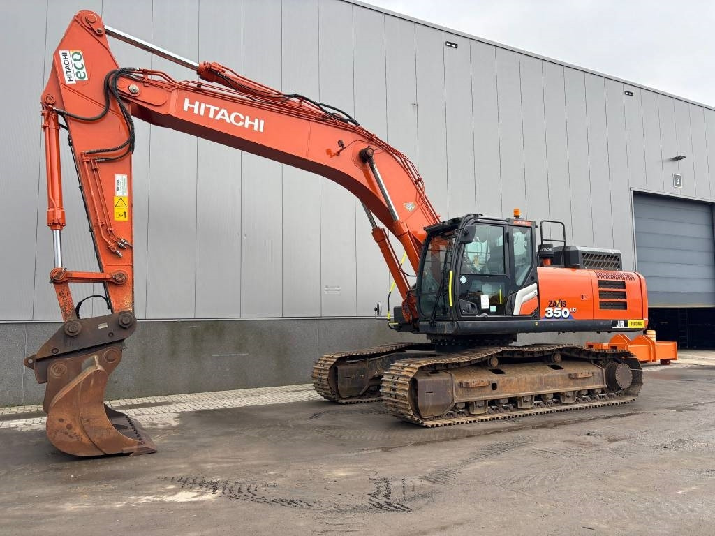 Hitachi ZX 350 LC-7 - Telakaivukone: kuva Hitachi ZX 350 LC-7 - Telakaivukone Hitachi ZX 350 LC-7 - Telakaivukone: kuva Hitachi ZX 350 LC-7 - Telakaivukone