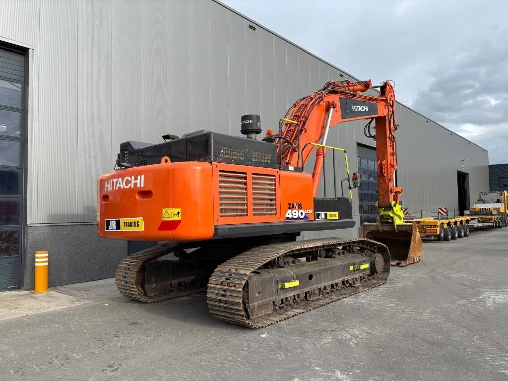 Hitachi ZX 490 LC H-6 - Telakaivukone: kuva Hitachi ZX 490 LC H-6 - Telakaivukone Hitachi ZX 490 LC H-6 - Telakaivukone: kuva Hitachi ZX 490 LC H-6 - Telakaivukone