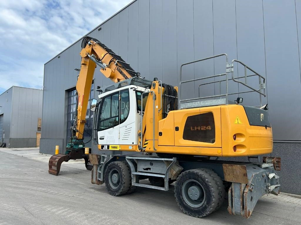 Liebherr LH 24 M - Materiaalinkäsittelykone: kuva Liebherr LH 24 M - Materiaalinkäsittelykone Liebherr LH 24 M - Materiaalinkäsittelykone: kuva Liebherr LH 24 M - Materiaalinkäsittelykone