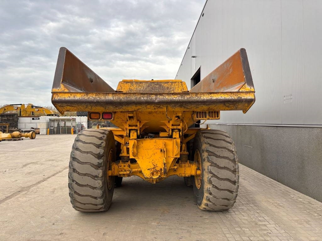 Volvo A 25 E - Nivelkippiauto: kuva Volvo A 25 E - Nivelkippiauto Volvo A 25 E - Nivelkippiauto: kuva Volvo A 25 E - Nivelkippiauto