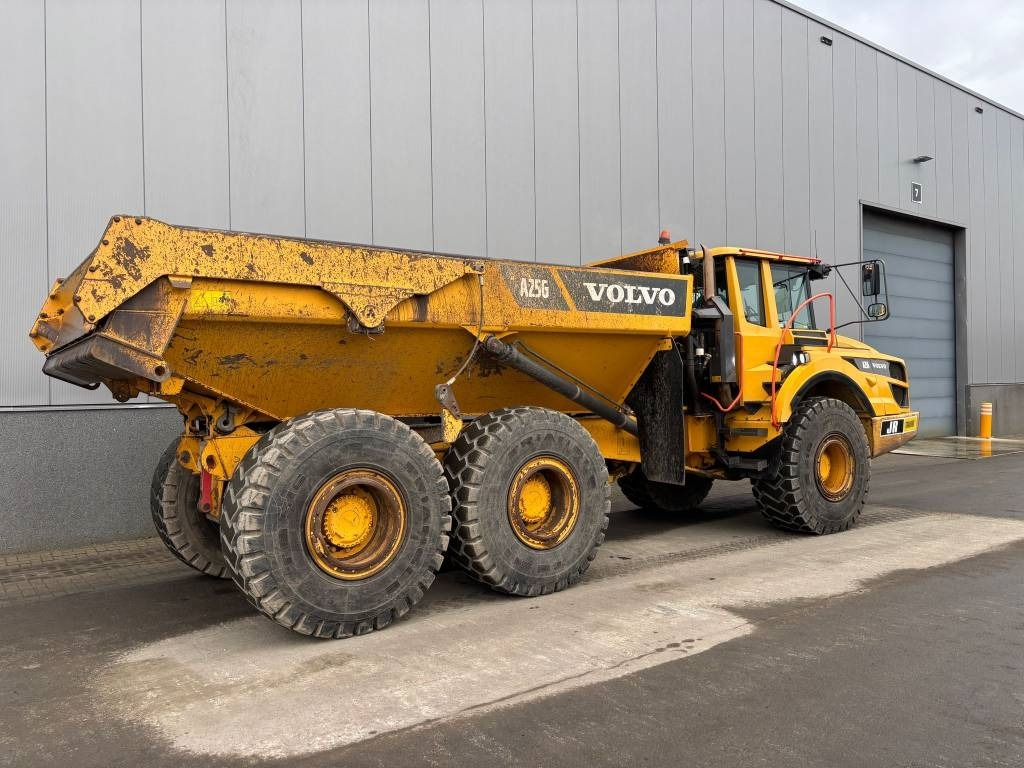 Volvo A 25 G - Nivelkippiauto: kuva Volvo A 25 G - Nivelkippiauto Volvo A 25 G - Nivelkippiauto: kuva Volvo A 25 G - Nivelkippiauto