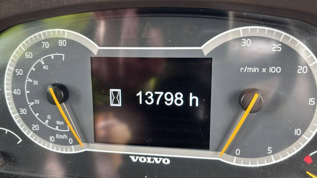 Volvo A 30 G (Under Preparation) - Nivelkippiauto: kuva Volvo A 30 G (Under Preparation) - Nivelkippiauto Volvo A 30 G (Under Preparation) - Nivelkippiauto: kuva Volvo A 30 G (Under Preparation) - Nivelkippiauto