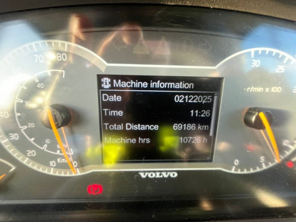 Volvo A 30 G (Under Preparation) - Nivelkippiauto: kuva Volvo A 30 G (Under Preparation) - Nivelkippiauto Volvo A 30 G (Under Preparation) - Nivelkippiauto: kuva Volvo A 30 G (Under Preparation) - Nivelkippiauto