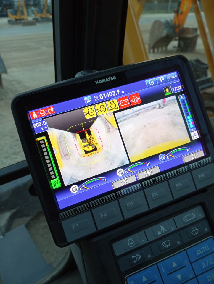 KOMATSU PC138US-11 - Telakaivukone: kuva KOMATSU PC138US-11 - Telakaivukone KOMATSU PC138US-11 - Telakaivukone: kuva KOMATSU PC138US-11 - Telakaivukone