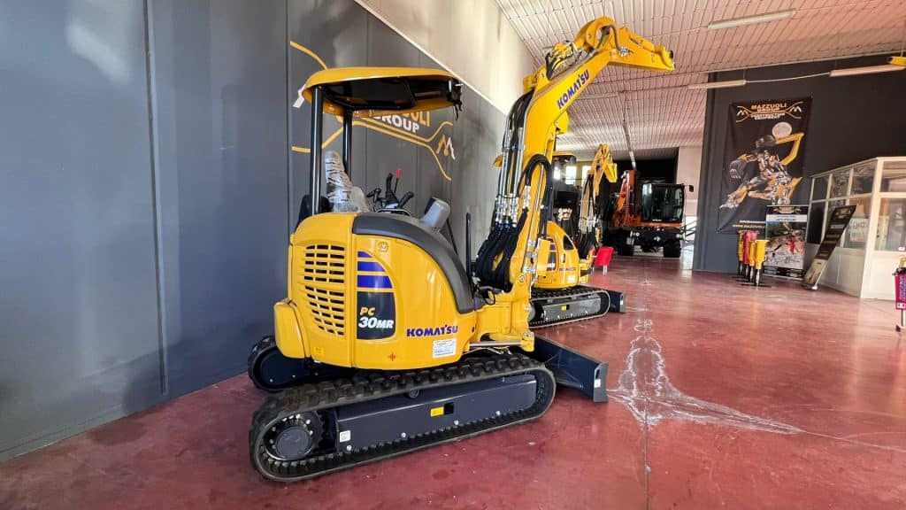Komatsu PC30 MR-5 - Minikuormaaja: kuva Komatsu PC30 MR-5 - Minikuormaaja Komatsu PC30 MR-5 - Minikuormaaja: kuva Komatsu PC30 MR-5 - Minikuormaaja