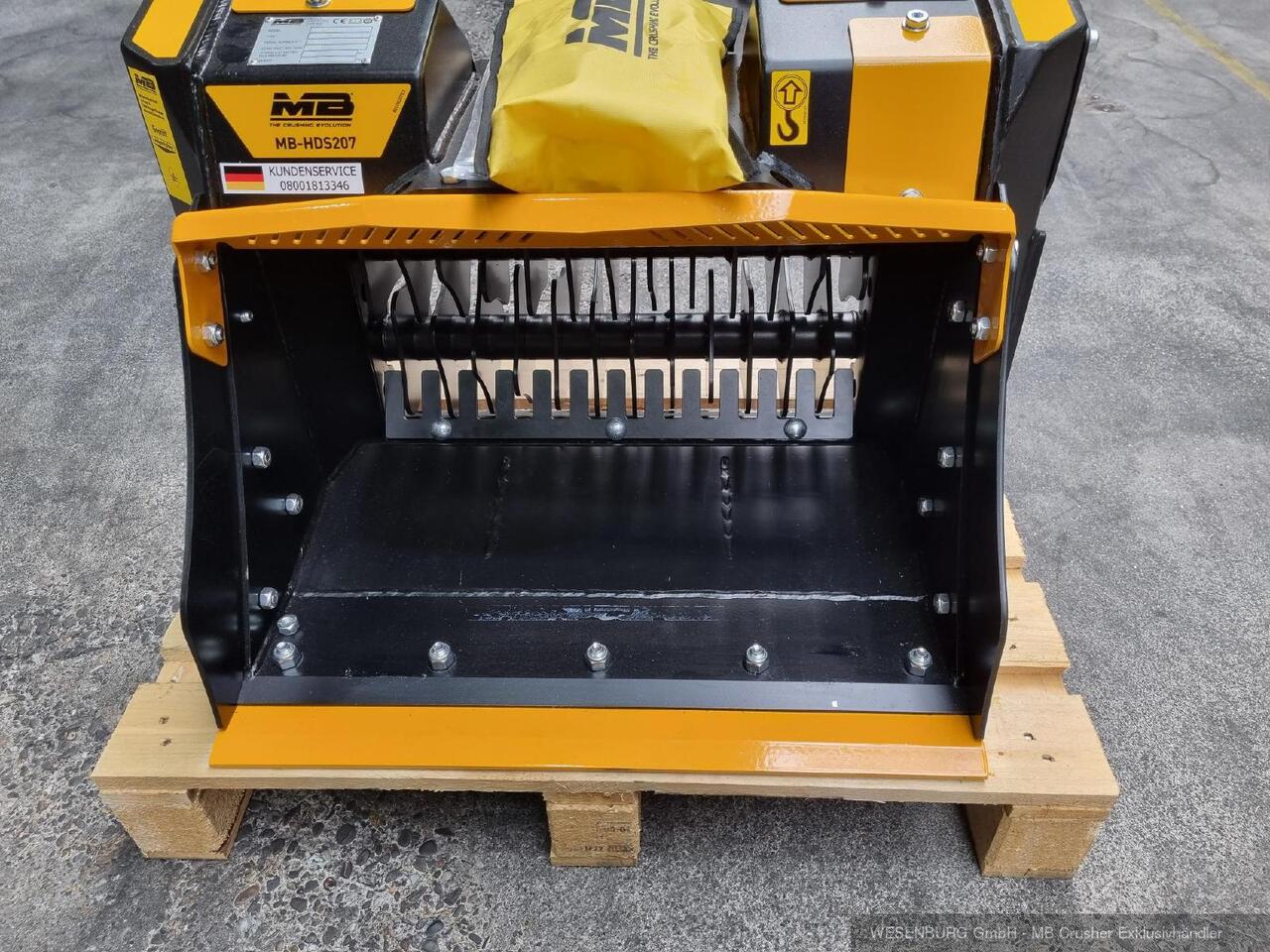 MB Crusher Schaufelseparator Separator MB-HDS 207 / 1,3 - 2,8 t - Lajittelukauha - Rakennuskoneet: kuva MB Crusher Schaufelseparator Separator MB-HDS 207 / 1,3 - 2,8 t - Lajittelukauha - Rakennuskoneet MB Crusher Schaufelseparator Separator MB-HDS 207 / 1,3 - 2,8 t - Lajittelukauha - Rakennuskoneet: kuva MB Crusher Schaufelseparator Separator MB-HDS 207 / 1,3 - 2,8 t - Lajittelukauha - Rakennuskoneet