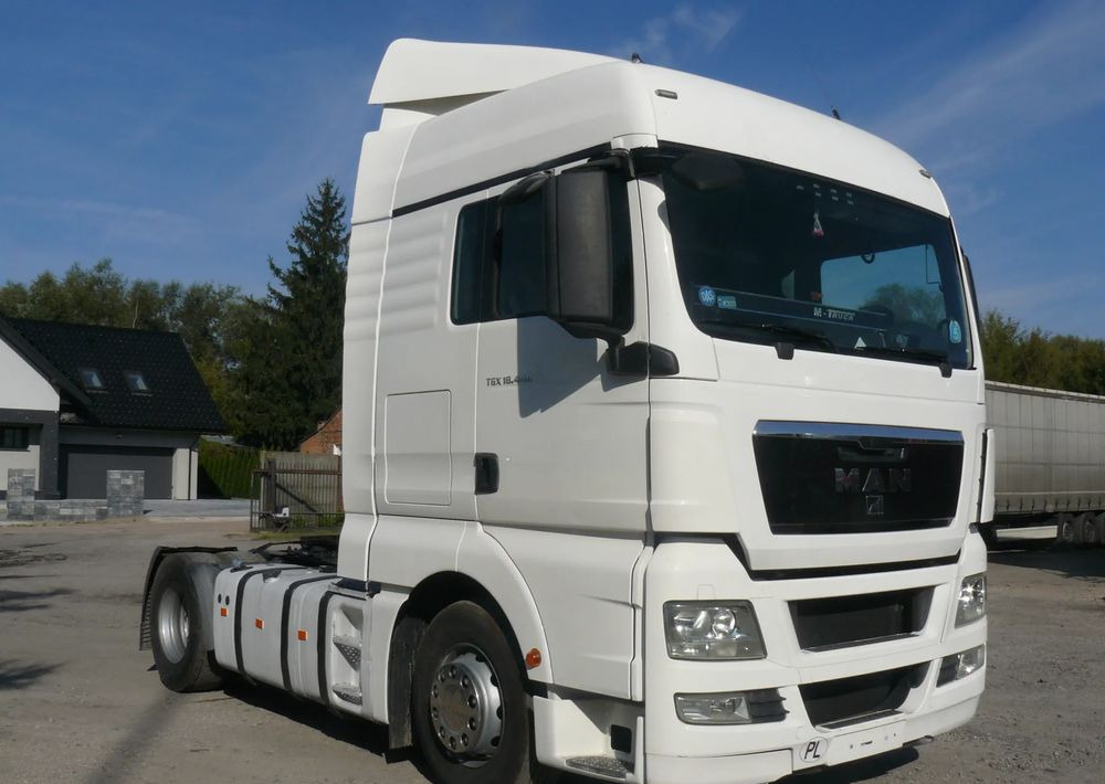 MAN tgx 18 440 - Vetopöytäauto: kuva MAN tgx 18 440 - Vetopöytäauto MAN tgx 18 440 - Vetopöytäauto: kuva MAN tgx 18 440 - Vetopöytäauto